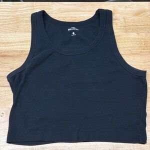 Hollister Women's Black Crop Top